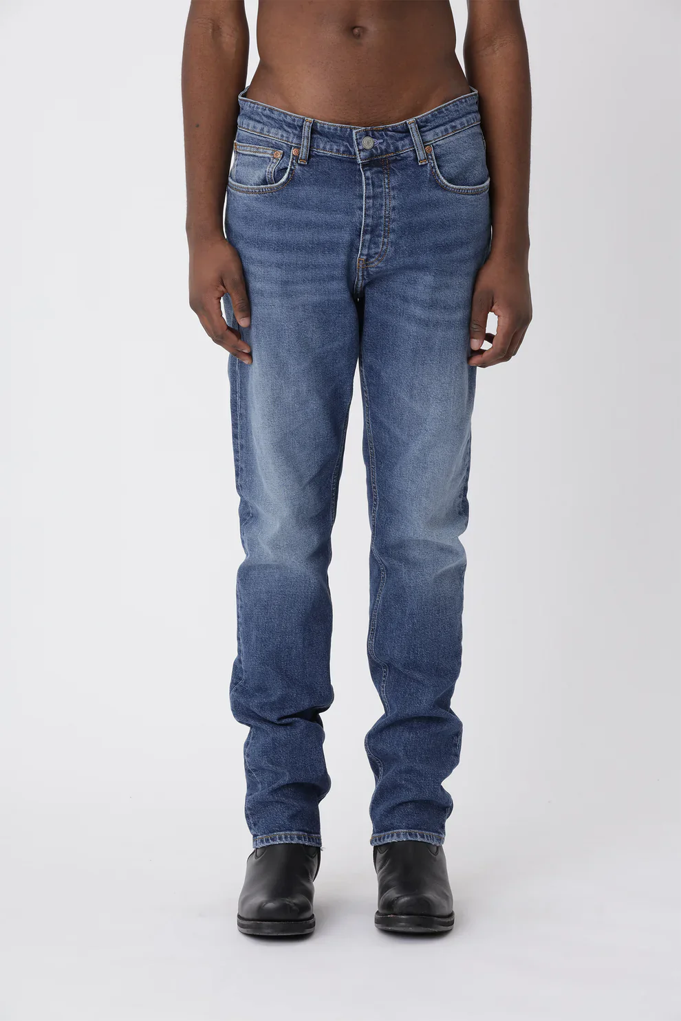 AUTUMN WINTER '25 SALE